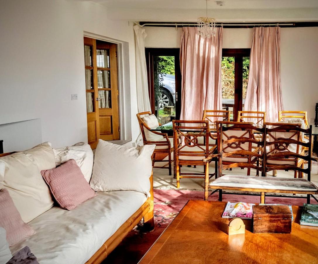 Moaps Farm B&B Support Small Business, Welcome, Check In From 5 Pm Danehill Exterior photo
